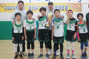 祝贺！长沙市天马德馨园小学足球队在韩国参赛并夺冠